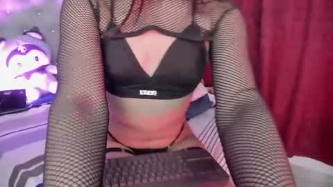shadow_queen666 online show from July 12, 4:04 am