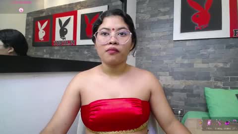 Shaila online show from November 10, 7:27 pm