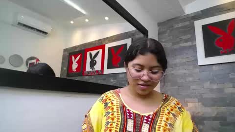 Shaila online show from November 8, 9:51 pm