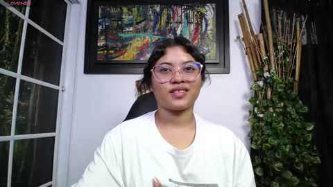 Shaila online show from October 29, 8:53 pm