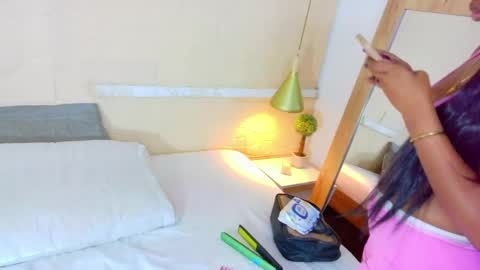 Catalina online show from April 21, 6:48 pm