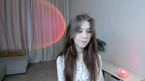 me name is Mia online show from January 17, 8:50 pm