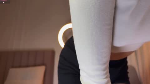 shangrillah online show from December 15, 4:30 am