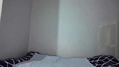 Snapshot of shania_sleigh chatting on January 12, 8:03 pm shania_sleigh online show from January 12, 8:03 pm