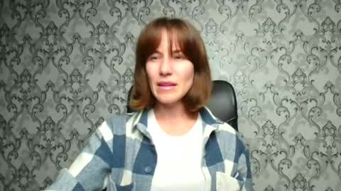 Snapshot of shannen_sweet chatting on October 21, 11:15 am Shannen online show from October 21, 11:15 am