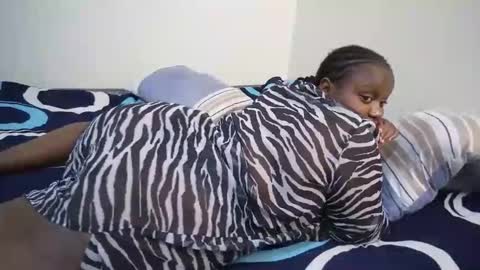 shanny_123 online show from February 13, 3:04 pm