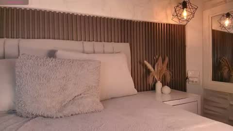 SHANON online show from January 13, 8:27 pm