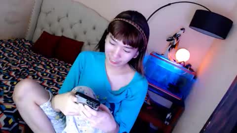 SHANTA FOX  s online show from October 17, 3:27 pm