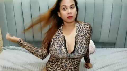 SHANTAL online show from June 20, 12:55 pm