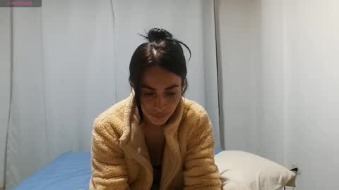 shantal online show from March 10, 3:55 am