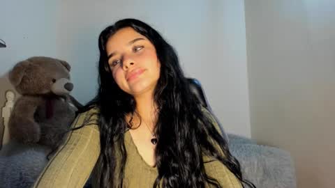 Snapshot of shara_jones chatting on October 10, 4:07 am Sara online show from October 10, 4:07 am