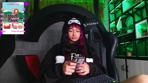 SharaRoss online show from January 31, 11:35 am