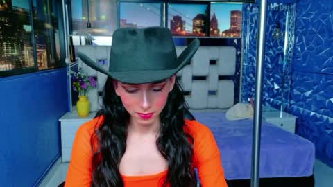 Sharlond online show from April 15, 7:58 pm