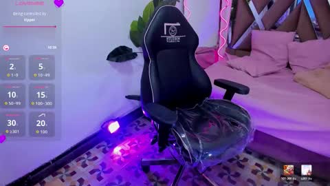 Sharlot online show from February 23, 6:37 am