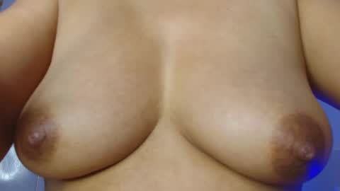 Snapshot of sharon345 chatting on October 13, 7:05 pm Sharon345 online show from October 13, 7:05 pm