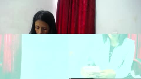 Snapshot of sharoon__cherry_ chatting on February 19, 2:44 pm sharon online show from February 19, 2:44 pm