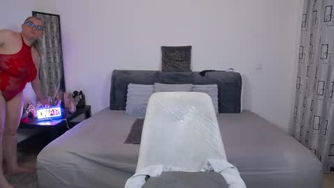 sharronalexa online show from June 11, 12:36 pm
