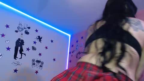 shary599672 online show from December 4, 6:33 pm