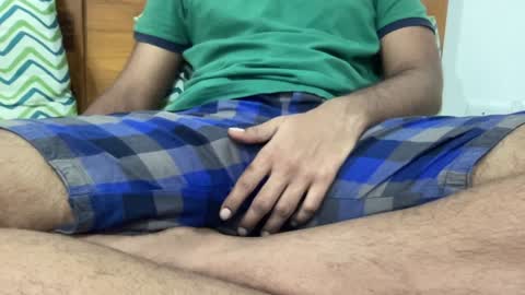 Snapshot of shash2014 chatting on January 14, 5:34 pm Shashii online show from January 14, 5:34 pm