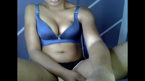 shawnie_baby online show from September 11, 10:55 pm