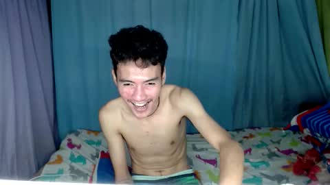 eryx online show from April 4, 10:06 pm