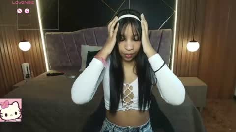 Shay Miller online show from July 22, 12:18 pm