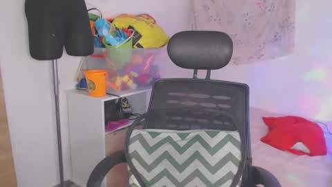 Shayna online show from October 19, 1:21 am