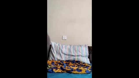shazzy101 online show from May 3, 12:55 pm
