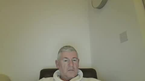 she52 online show from February 13, 5:38 pm