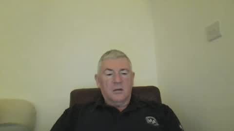 she52 online show from December 18, 3:51 pm