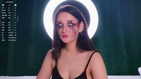 sheenagear online show from October 30, 1:33 pm