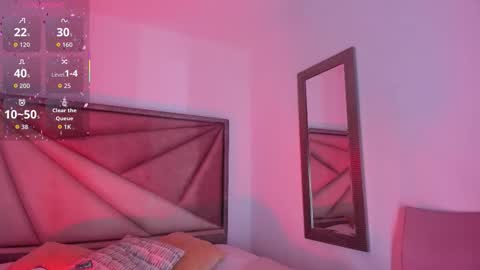 Shego  online show from October 28, 1:17 am