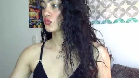 S H E L S Y online show from April 16, 9:26 pm