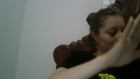 shelsyzevee_ online show from December 5, 1:49 am