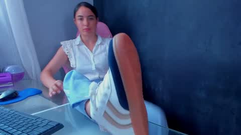 .. Sherilk .. online show from February 9, 4:07 pm