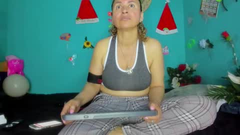 Shera Hade online show from February 5, 10:52 am