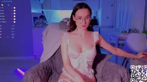 Sheyli online show from December 24, 9:11 pm