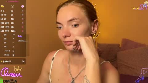 Alexis online show from June 5, 6:57 pm