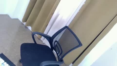 Hot Jessie online show from April 4, 5:47 am