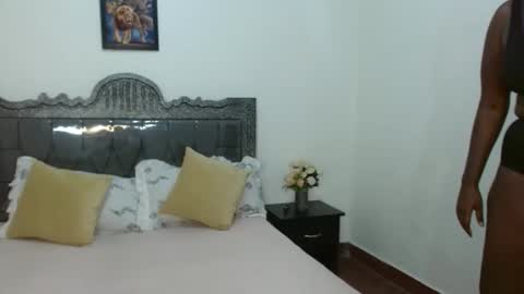 Shirat online show from April 8, 6:55 pm