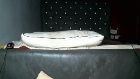 Shi-ro online show from October 4, 11:46 pm