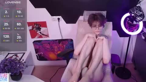 shiromy_ online show from July 24, 5:32 pm