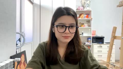 Marie online show from March 12, 12:20 pm