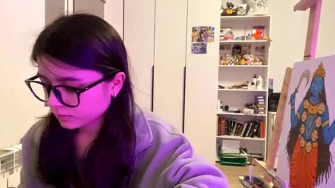 Marie online show from April 20, 6:11 pm