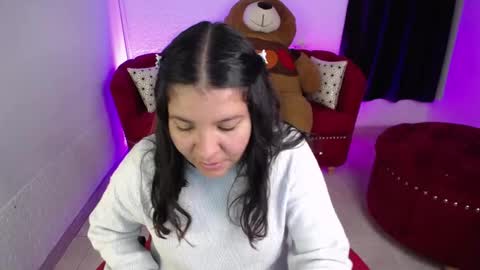 Sophie  online show from March 4, 2:14 pm