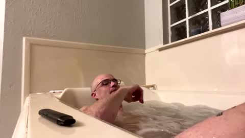 shortshortsman online show from September 9, 5:18 am