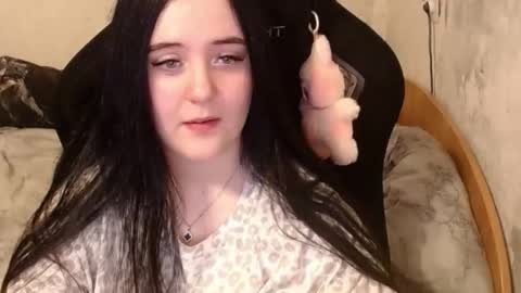 Snapshot of show_for_you chatting on September 25, 1:18 pm show_for_you online show from September 25, 1:18 pm