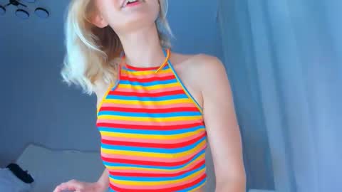 jennywoody online show from October 14, 4:10 pm