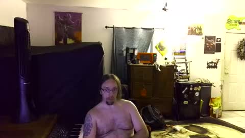 shredmancer online show from May 6, 2:06 am