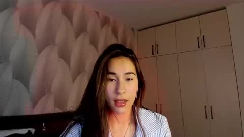 Mika online show from November 21, 3:37 am